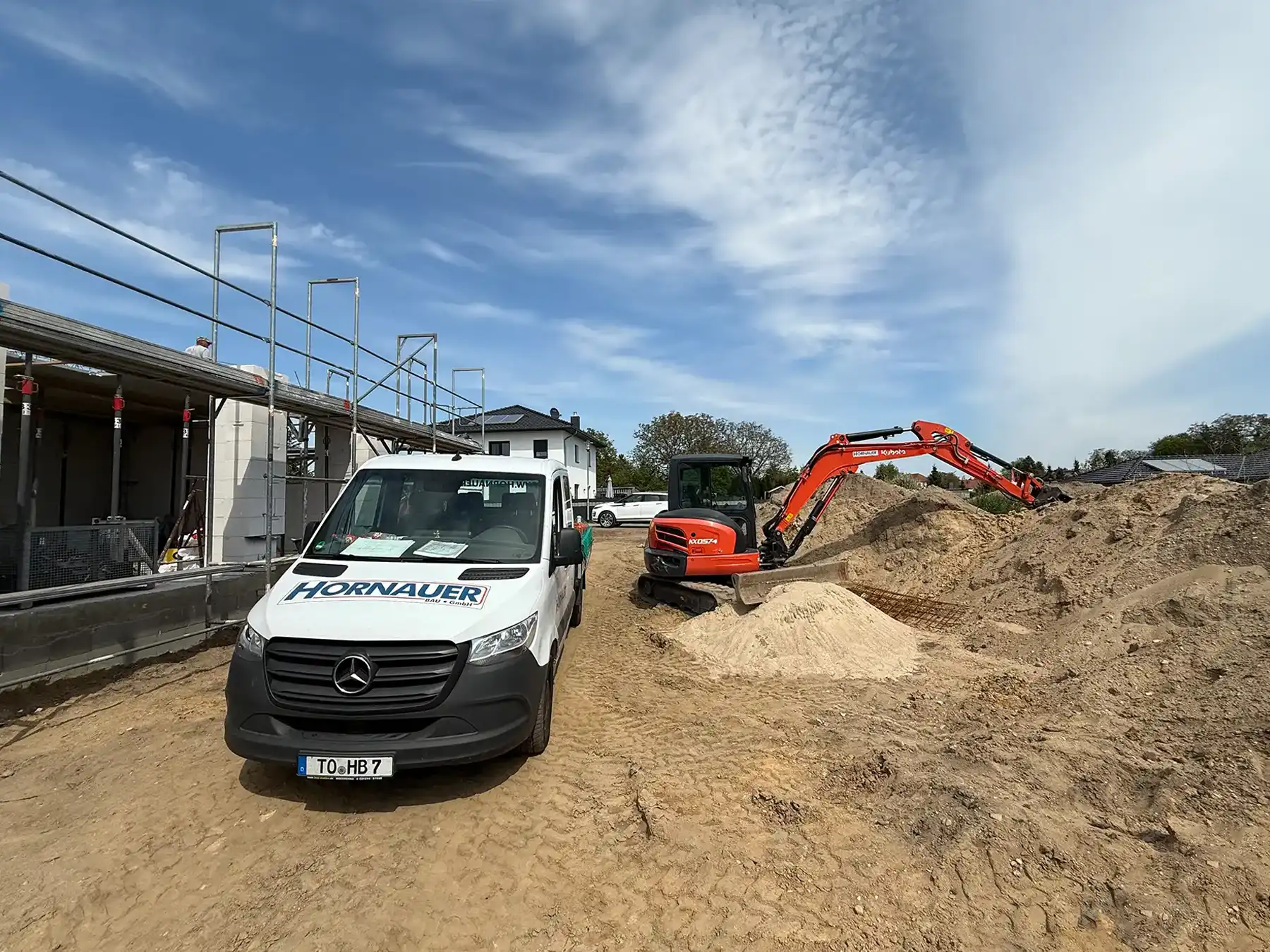 Hornauer Baustelle Transporter Leistungen